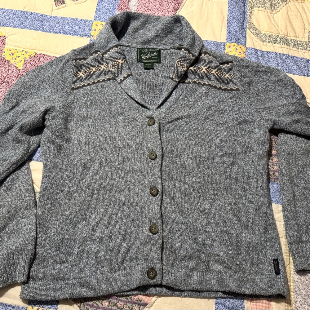 Woolrich brand - Grayish Blue Cardigan with Patterned Accents - Sz Large